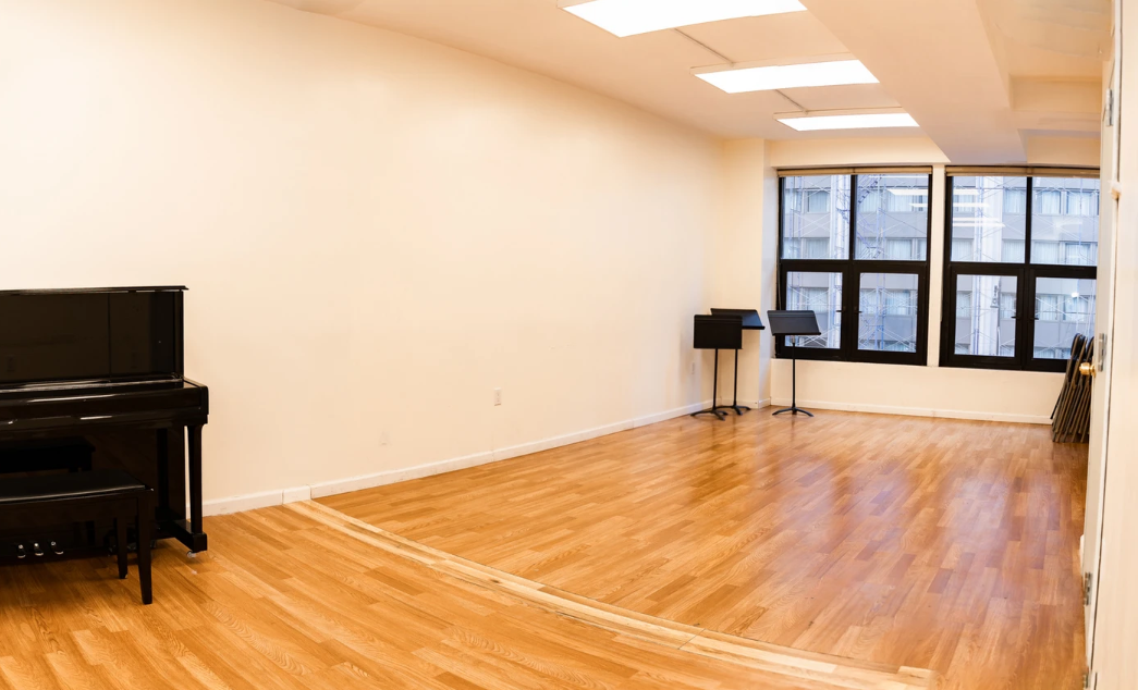 3rdFL/Studio 2 - 28'x14' - $37/hr